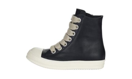 Jumbo Laced High in Black