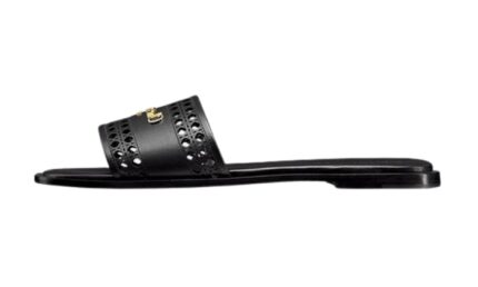 Pelle di vitello nera con motivo Microcannage